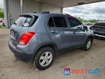 Trzecie zdjęcie samochodu z tyłu: 2015 CHEVROLET TRAX 1LT VIN:KL7CJRSB5FB181913 - miniatura