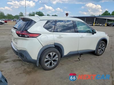 Trzecie zdjęcie samochodu z tyłu: 2021 NISSAN ROGUE SV VIN:5N1AT3BB4MC755809 - miniatura