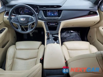 Zdjęcie 8 z 13 samochodu: 2017 CADILLAC XT5 LUXURY VIN:1GYKNDRS1HZ301609 - miniatura