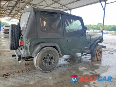 Trzecie zdjęcie samochodu z tyłu: 1995 JEEP WRANGLER / YJ S VIN:1J4FY19P3SP313282 - miniatura