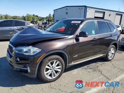2015 BMW X5 XDRIVE35I 5UXKR0C54F0P14842 - główne zdjęcie licytacji z USA - miniatura