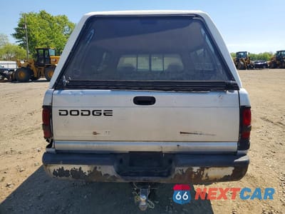 Zdjęcie 6 z 12 samochodu: 2000 DODGE RAM 1500 VIN:1B7HC16X61S216803 - miniatura