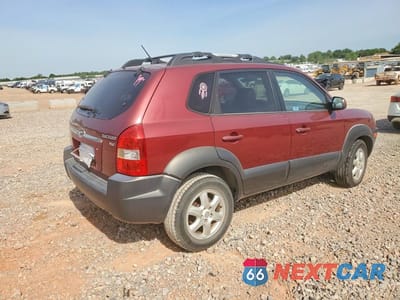 Trzecie zdjęcie samochodu z tyłu: 2005 HYUNDAI TUCSON GLS VIN:KM8JN12D75U168466 - miniatura