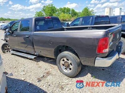 Drugie zdjęcie samochodu z przodu: 2010 DODGE RAM 3500 VIN:3D73Y3CLXAG133820 - miniatura