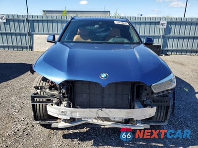 Piąte zdjęcie samochodu w środku: 2019 BMW X5 VIN:5UXCR6C50KLL64724 - miniatura