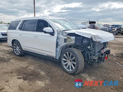 Czwarte zdjęcie samochodu z boku: 2021 CADILLAC ESCALADE P VIN:1GYS4DKL3MR319626 - miniatura