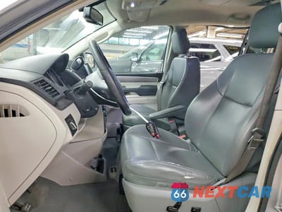 Zdjęcie 7 z 13 samochodu: 2012 VOLKSWAGEN ROUTAN SE VIN:2C4RVABG7CR127718 - miniatura