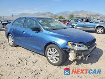 Czwarte zdjęcie samochodu z boku: 2015 VOLKSWAGEN JETTA SE VIN:3VWD17AJ0FM329637 - miniatura