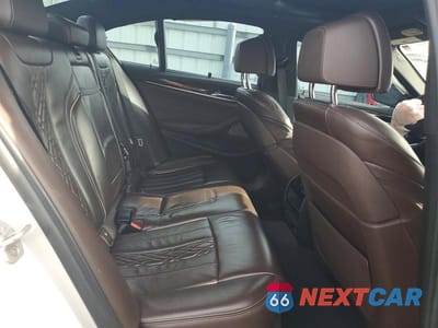 Zdjęcie 10 z 12 samochodu: 2021 BMW 540 I VIN:WBA53BJ06MWX35167 - miniatura