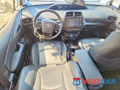 Zdjęcie 8 z 12 samochodu: 2022 TOYOTA PRIUS NIGHTSHADE AWD-E VIN:JTDL9MFU0N3035051 - miniatura