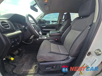 Zdjęcie 11 z 13 samochodu: 2016 TOYOTA TUNDRA CREWMAX SR5 VIN:5TFEM5F13GX097087 - miniatura