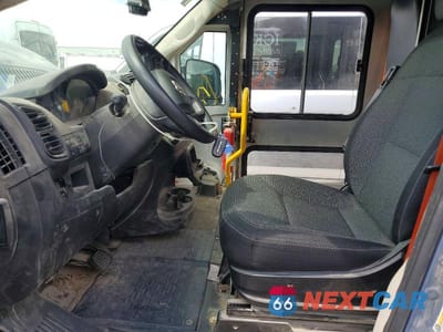 Zdjęcie 7 z 13 samochodu: 2022 RAM PROMASTER 3500 DELIVERY TRUCK VIN:3C7WRVMG5NE125954 - miniatura