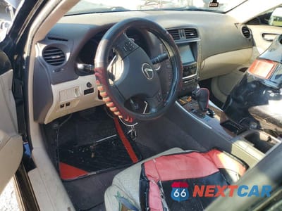 Zdjęcie 8 z 12 samochodu: 2010 LEXUS IS 250 VIN:JTHBF5C26A5121183 - miniatura