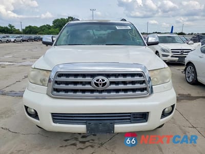 Piąte zdjęcie samochodu w środku: 2013 TOYOTA SEQUOIA PLATINUM VIN:5TDYY5G1XDS049622 - miniatura