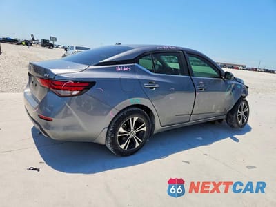 Trzecie zdjęcie samochodu z tyłu: 2020 NISSAN SENTRA SV VIN:3N1AB8CV5LY216508 - miniatura
