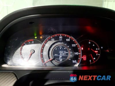 Zdjęcie 9 z 12 samochodu: 2017 HONDA ACCORD SPORT VIN:1HGCR2F56HA268334 - miniatura