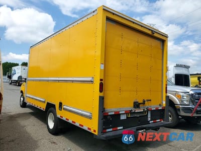 Drugie zdjęcie samochodu z przodu: 2024 FORD E350 BOX TRUCK VIN:1FDWE3FN9RDD08768 - miniatura