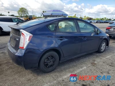 Trzecie zdjęcie samochodu z tyłu: 2014 TOYOTA PRIUS THREE VIN:JTDKN3DU1E1753112 - miniatura