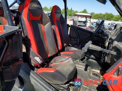 Piąte zdjęcie samochodu w środku: 2019 POLARIS RZR TURBO S UTILITY VEHICLE VIN:3NSVPL928KF583640 - miniatura