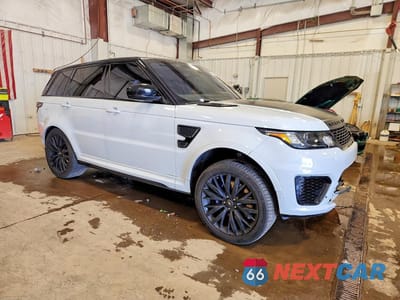Czwarte zdjęcie samochodu z boku: 2017 LAND ROVER RANGE ROVER SPORT SVR VIN:SALWZ2FEXHA130266 - miniatura