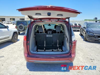 Zdjęcie 6 z 13 samochodu: 2019 CHRYSLER PACIFICA TOURING L VIN:2C4RC1BG8KR651268 - miniatura