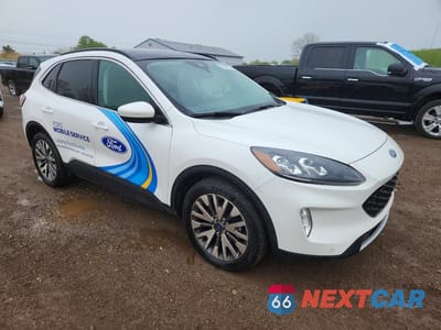 Czwarte zdjęcie samochodu z boku: 2022 FORD ESCAPE TITANIUM VIN:1FMCU9J9XNUA88442 - miniatura