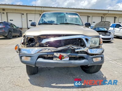 Piąte zdjęcie samochodu w środku: 2003 TOYOTA TACOMA XTRACAB PRERUNNER VIN:5TESM92NX3Z170509 - miniatura
