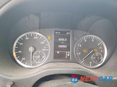 Zdjęcie 9 z 13 samochodu: 2016 MERCEDES-BENZ METRIS VIN:WD3PG2EA0G3125672 - miniatura