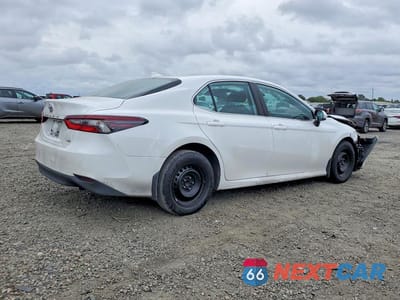 Trzecie zdjęcie samochodu z tyłu: 2023 TOYOTA CAMRY LE VIN:4T1C11AK3PU821043 - miniatura
