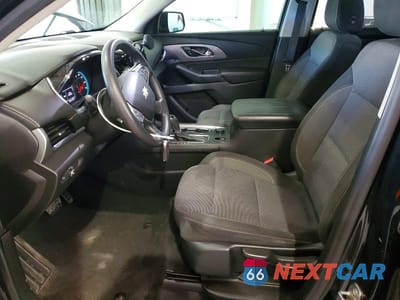 Zdjęcie 7 z 13 samochodu: 2018 CHEVROLET TRAVERSE LS VIN:1GNERFKW4JJ107667 - miniatura