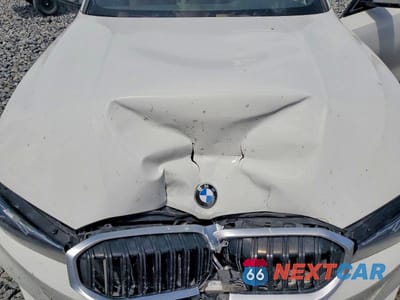 Zdjęcie 11 z 12 samochodu: 2023 BMW 330I VIN:3MW69FF00P8D49263 - miniatura