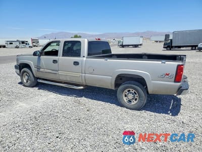 Drugie zdjęcie samochodu z przodu: 2005 CHEVROLET SILVERADO K2500 HEAVY DUTY VIN:1GCHK232X5F892073 - miniatura