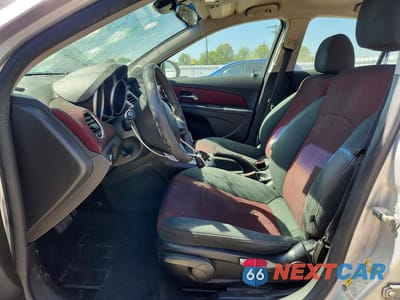 Zdjęcie 6 z 11 samochodu: 2011 CHEVROLET CRUZE LT VIN:1G1PE5S9XB7248722 - miniatura