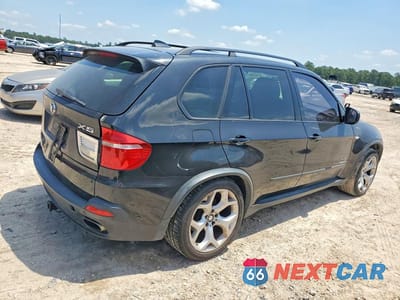 Trzecie zdjęcie samochodu z tyłu: 2009 BMW X5 XDRIVE48I VIN:5UXFE83599L169008 - miniatura
