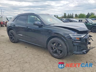 Czwarte zdjęcie samochodu z boku: 2021 AUDI Q8 PREMIUM PLUS VIN:WA1BVAF11MD037213 - miniatura