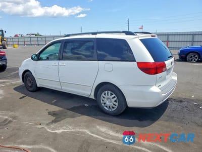 Drugie zdjęcie samochodu z przodu: 2004 TOYOTA SIENNA LE 7 PASSENGER VIN:5TDZA23C04S117716 - miniatura