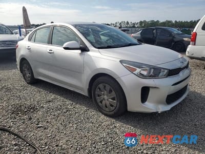 Czwarte zdjęcie samochodu z boku: 2019 KIA RIO S VIN:3KPA24AB3KE227344 - miniatura