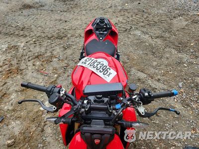 Piąte zdjęcie samochodu w środku: 2026 DUCATI STREETFIGHTER V2 VIN:ZDMFAU8T0TB002390 - miniatura