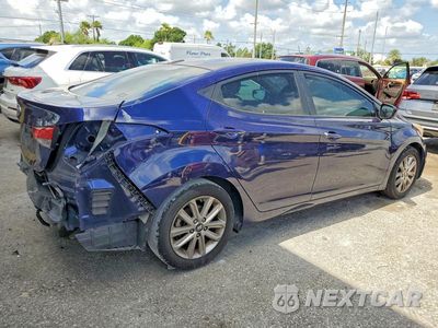 Trzecie zdjęcie samochodu z tyłu: 2014 HYUNDAI ELANTRA SE VIN:5NPDH4AE4EH481974 - miniatura