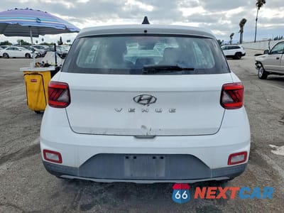 Zdjęcie 6 z 14 samochodu: 2021 HYUNDAI VENUE SE VIN:KMHRB8A38MU112015 - miniatura