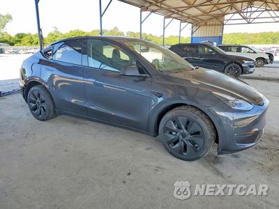 Czwarte zdjęcie samochodu z boku: 2025 TESLA MODEL Y VIN:7SAYGDEE1SA360036 - miniatura