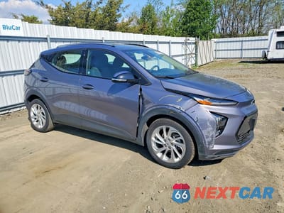 Czwarte zdjęcie samochodu z boku: 2023 CHEVROLET BOLT EUV LT VIN:1G1FY6S08P4197336 - miniatura