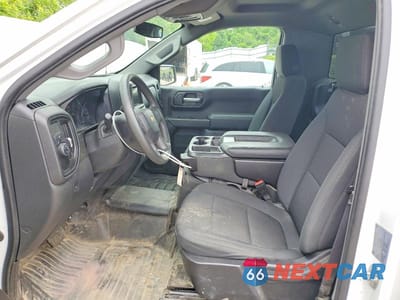Zdjęcie 7 z 12 samochodu: 2021 CHEVROLET SILVERADO C1500 VIN:3GCNWAEK9MG318334 - miniatura