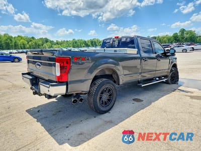 Trzecie zdjęcie samochodu z tyłu: 2018 FORD F250 SUPER DUTY VIN:1FT7W2BT2JEB88816 - miniatura