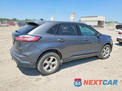 Trzecie zdjęcie samochodu z tyłu: 2021 FORD EDGE SE VIN:2FMPK4G97MBA28186 - miniatura