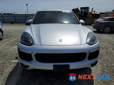 Piąte zdjęcie samochodu w środku: 2015 PORSCHE CAYENNE S VIN:WP1AB2A22FLA60118 - miniatura