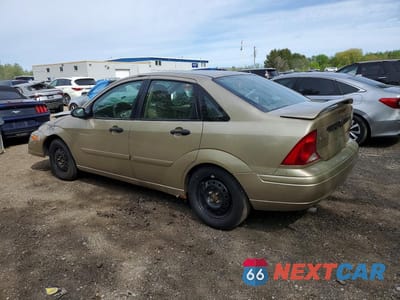 Drugie zdjęcie samochodu z przodu: 2000 FORD FOCUS SE VIN:1FAFP34P9YW409160 - miniatura