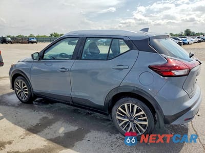 Drugie zdjęcie samochodu z przodu: 2023 NISSAN KICKS SV VIN:3N1CP5CV8PL497098 - miniatura