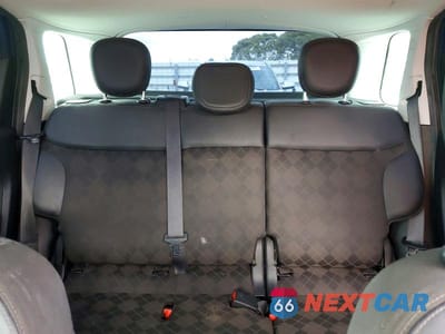 Zdjęcie 10 z 13 samochodu: 2019 FIAT 500L POP VIN:ZFBNFAAH0KZ042409 - miniatura