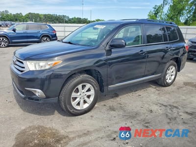 2012 TOYOTA HIGHLANDER SE 5TDBK3EH6CS169430 - główne zdjęcie licytacji z USA - miniatura